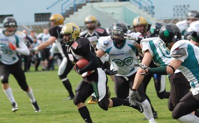 Seals vs Spartans