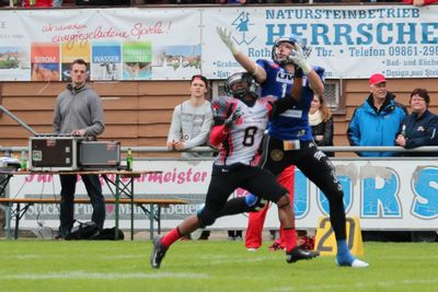 Johnson verhindert einen Pass
